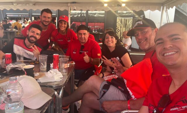 Socios en el #wdw2026 @d.o.c.valencia @ducatiesp @ducativalenciaoficial #ducati100 #ducatiofficialclubvalencia